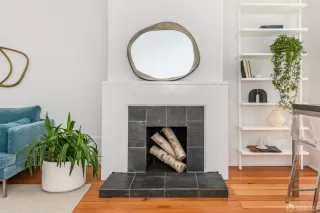 Photo #4: 424063912 Listing