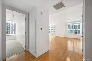 Photo #2: 424063941 Listing 