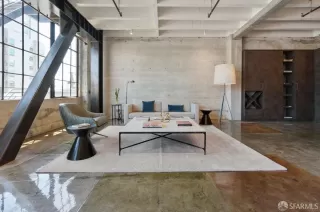 Photo #5: 424064377 Listing