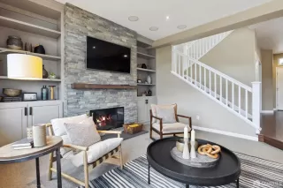 Photo #4: 424065758 Listing