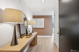 Photo #3: 424065922 Listing