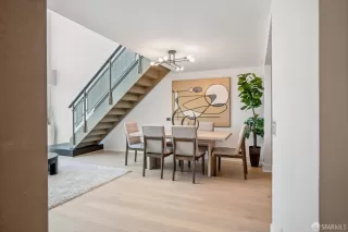 Photo #5: 424065922 Listing