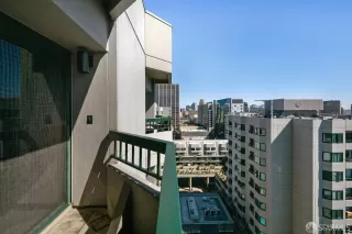 Photo #3: 424066154 Listing 