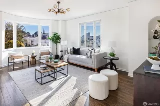 Photo #3: 424066864 Listing 