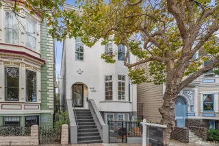 Photo #2: 424067933 Listing 