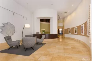 Photo #5: 424068220 Listing 