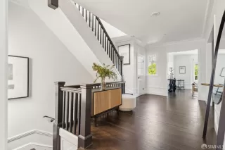 Photo #5: 424068356 Listing