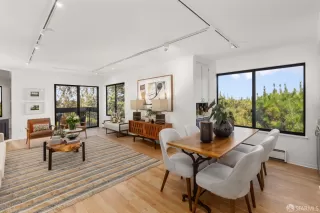 Photo #4: 424068985 Listing