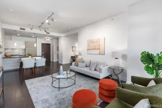 Photo #5: 424069255 Listing 