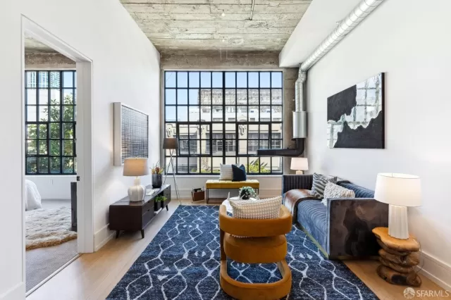 MLS: 424069457 Condo For Sale