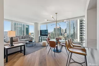 Photo #1: 424070497 Listing 