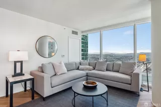 Photo #5: 424070497 Listing 