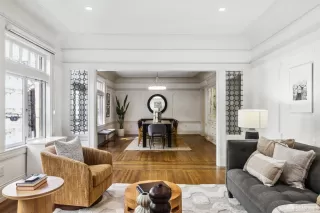 Photo #4: 424070917 Listing 