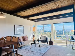 Photo #1: 424072178 Listing