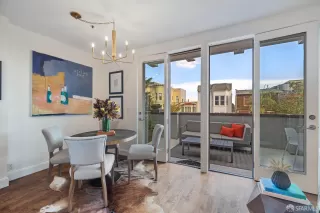 Photo #6: 424072192 Listing