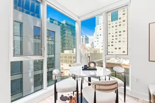 Photo #6: 424072588 Listing 