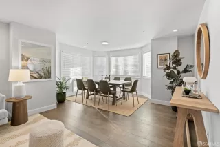 Photo #6: 424072590 Listing 