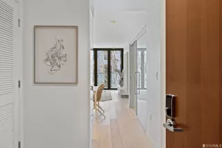 Photo #6: 424072802 Listing 