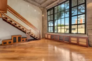 Photo #3: 424074004 Listing 