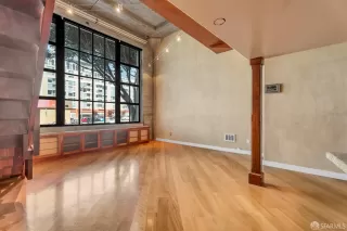 Photo #5: 424074004 Listing 