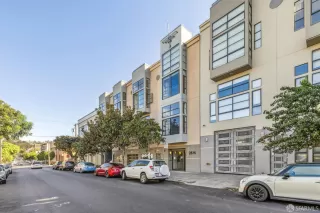 Photo #2: 424074010 Listing