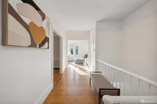 Photo #4: 424074721 Listing