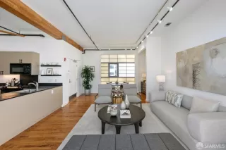 Photo #6: 424075001 Listing