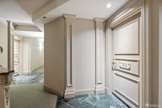 Photo #5: 424075309 Listing