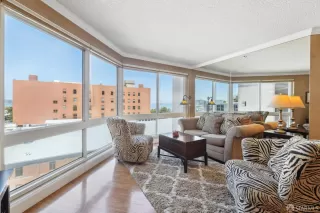 Photo #6: 424075309 Listing