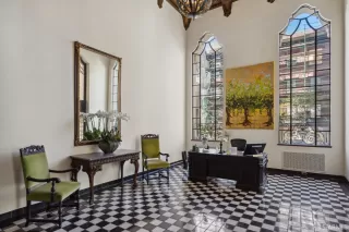 Photo #2: 424075836 Listing