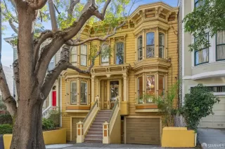 Photo #1: 424075875 Listing