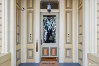 Photo #3: 424075875 Listing