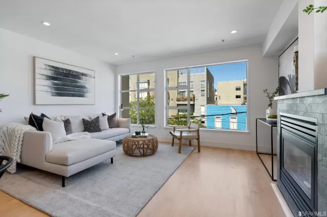 MLS: 424076441 Condo For Sale