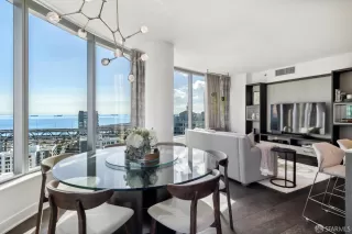 Photo #2: 424077244 Listing