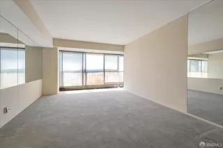 Photo #6: 424078900 Listing