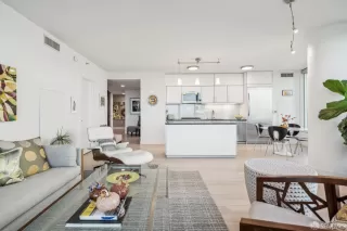 Photo #6: 424078943 Listing 