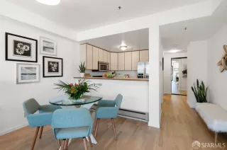 Photo #4: 424078981 Listing 