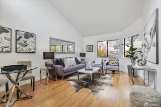 Photo #5: 424080256 Listing 