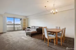 Photo #2: 424081156 Listing 