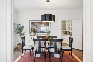 Photo #5: 424081256 Listing