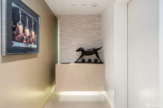 Photo #5: 424082083 Listing