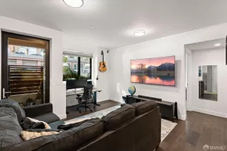 Photo #3: 424082091 Listing