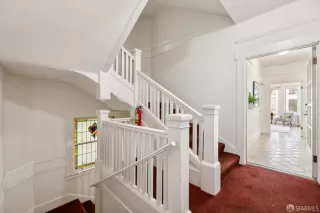 Photo #6: 424083107 Listing