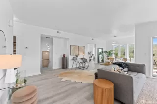 More Details about MLS # 424083363 : 723 GREEN RIDGE DRIVE #3