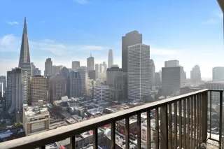 Photo #5: 424103621 Listing 