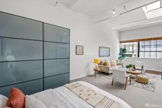 Photo #6: 425000162 Listing 