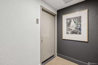 Photo #2: 425000198 Listing