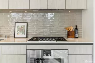 Photo #6: 425000386 Listing 