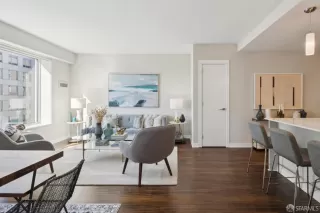 Photo #4: 425000466 Listing