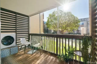 Photo #4: 425000838 Listing 